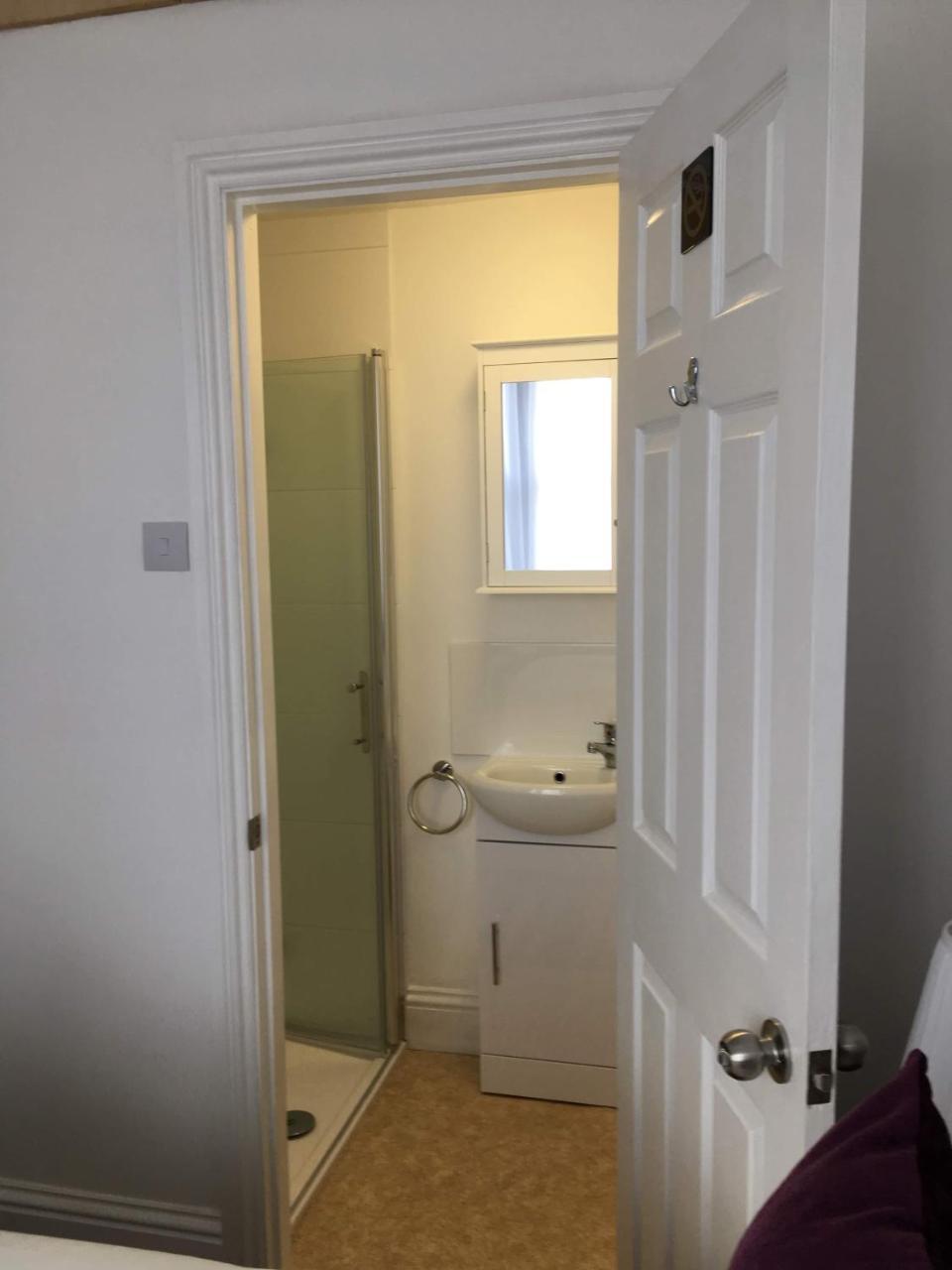 Fernville Guest House Weston-super-Mare Buitenkant foto