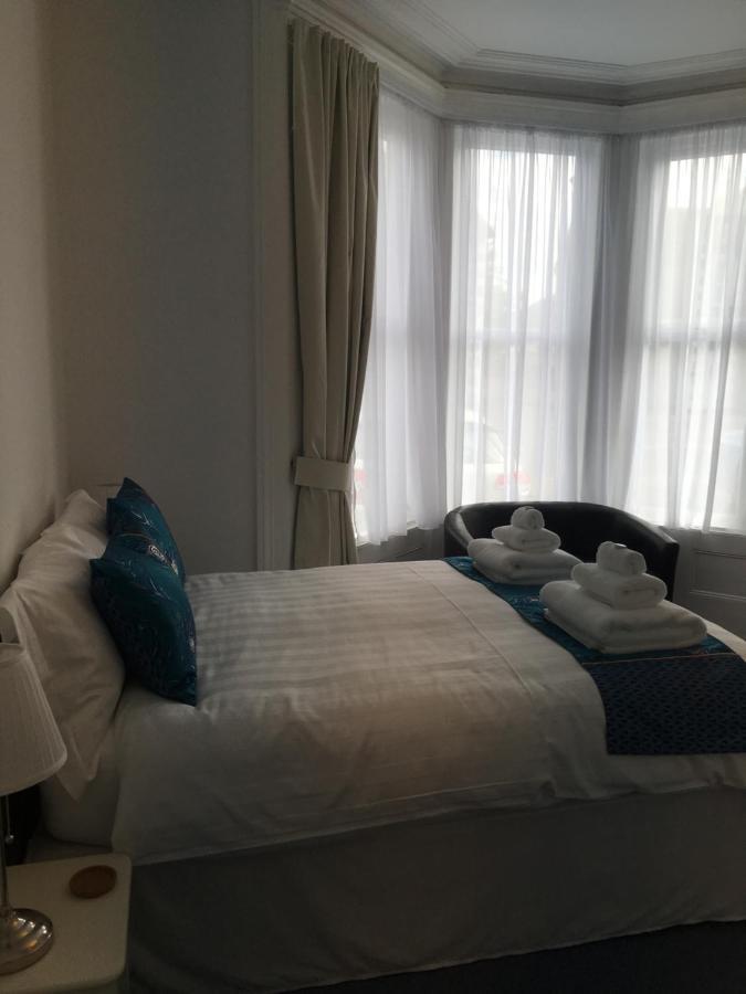Fernville Guest House Weston-super-Mare Buitenkant foto